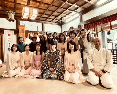 ＜活動報告＞3月6日（金）八百富神社様クリスタルボウル奉納演奏